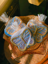 Load image into Gallery viewer, Suenos de Mariposa Bath Bomb