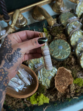 Load image into Gallery viewer, Ginny Creeper Perfume