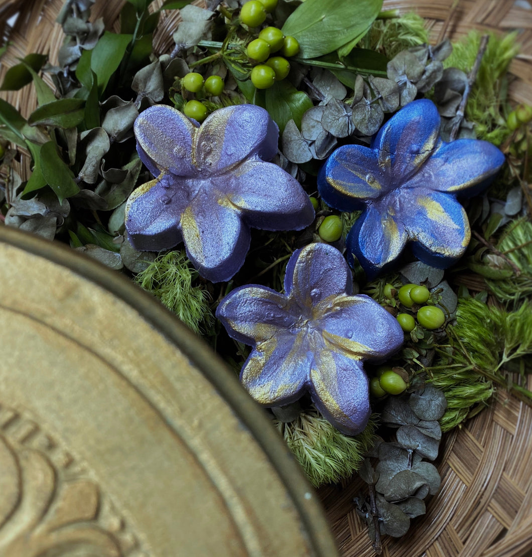 Leather Flower Bath Bomb