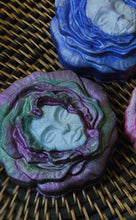 Load image into Gallery viewer, The Belladonna Sister Bath Bomb
