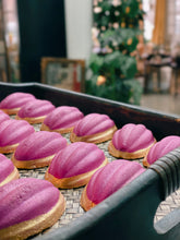 Load image into Gallery viewer, Rosado Bath Bomb
