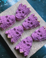 Queen of the Dead bath bomb